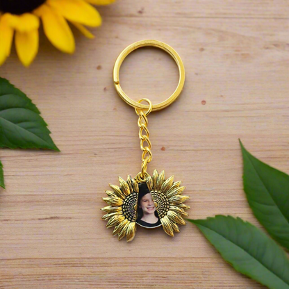 Sunflower Blossom Keychain – A Radiant Keepsake to Brighten Your Day 🌻 Personalized Gift for Mom